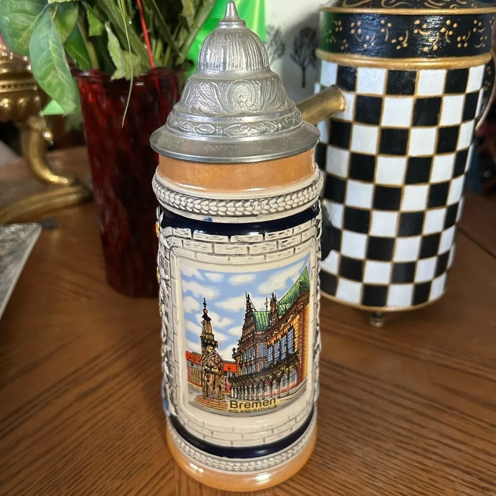 Vintage GERMAN LIDDED BEER STEIN MUG